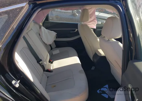 2025 Hyundai Sonata Sel z USA, uszkodzony, nr VIN KMHL64JA2SA452454